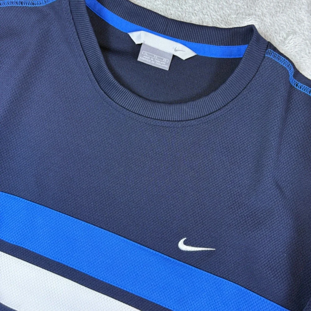 Nike Shirt Mens XL Long Sleeve Chest Stripe Athletic Navy Blue Stretch‎